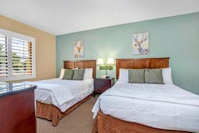 Suite with 2 Queens - Pool & Hot Tub